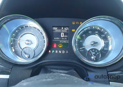 2011 Chrysler 300 Limited z USA, uszkodzony, nr VIN 2C3CA5CG5BH600936